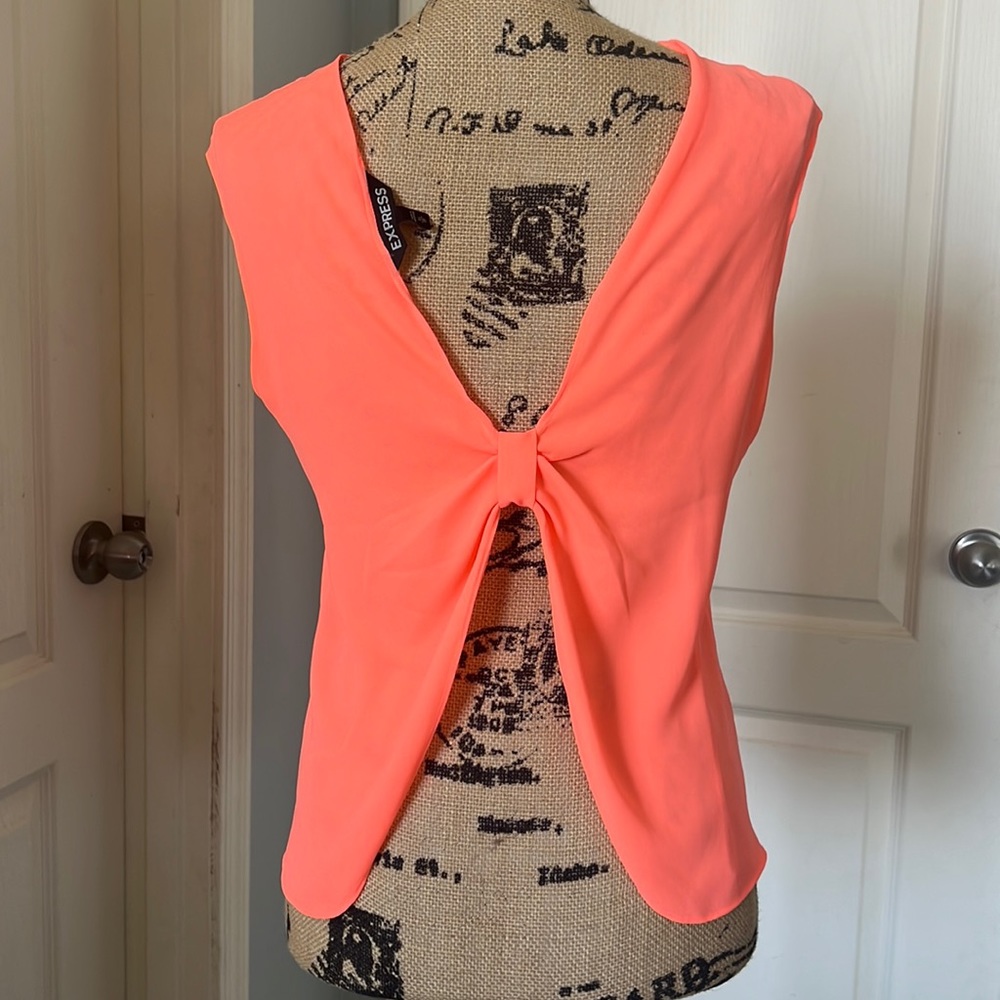 Express neon coral top